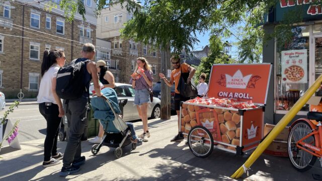 KH Street On A Roll Experiential-event-sampling-canada